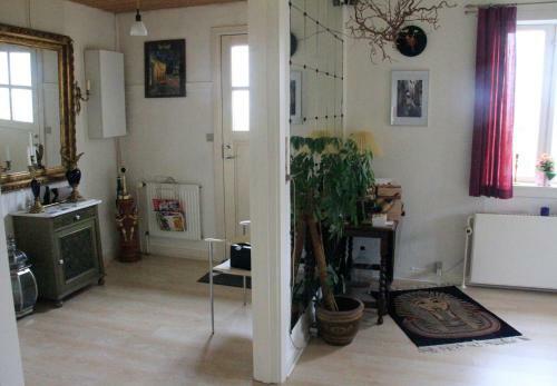 Vejrh�j Holiday House