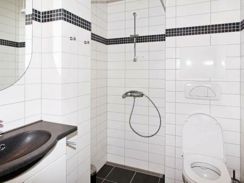 Apartamento Holiday Home Kirkeh�jvej II