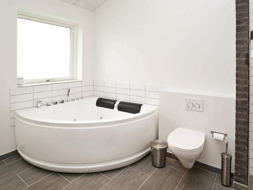 Holiday Home Bellisv�nget