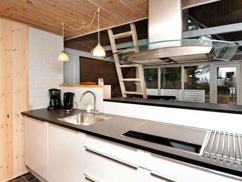Two-bedroom Holiday Home In Hemmet 6
