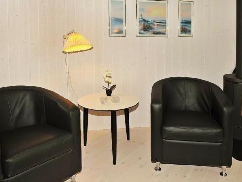 Four-bedroom Holiday Home In Henne 6