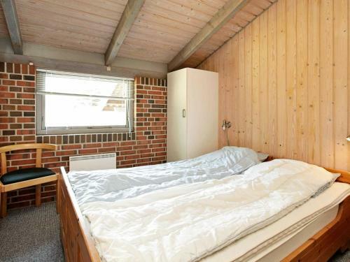 Three-bedroom Holiday Home In Henne 13