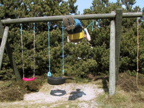 Three-bedroom Holiday Home In Henne 13