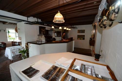 Hotel And Restaurant Fru Larsen