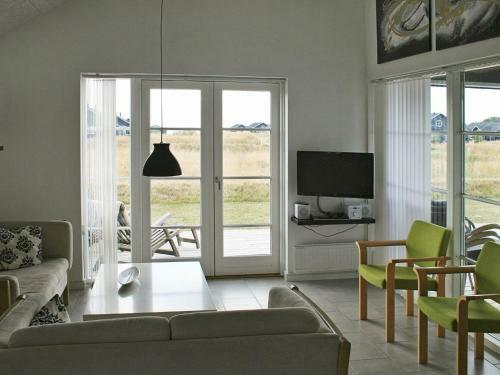 Holiday Home Svanevangen