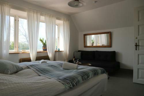 Bed & Breakfast Fjelde Guesthouse