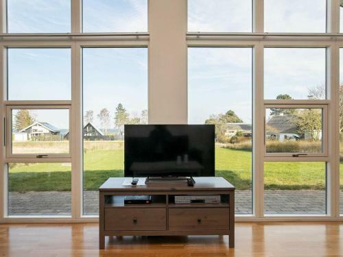 Three-bedroom Holiday Home In Fr�rup 7