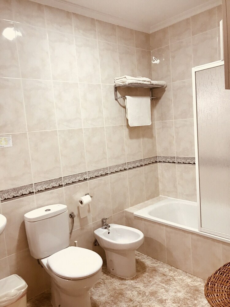 Hostal El Jardin De Las Eras