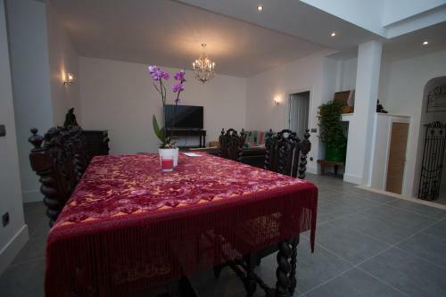 Agroturismo La Alvardana