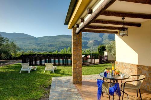 Los Tablones Villa Sleeps 4 Pool Wifi