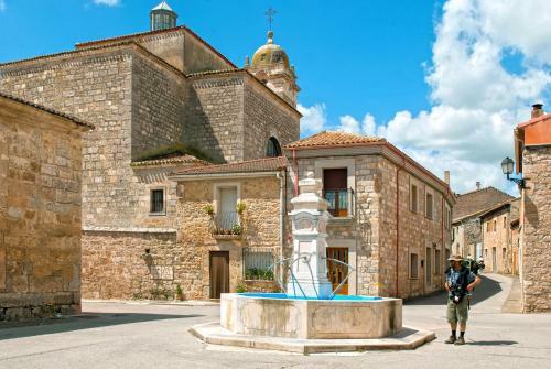 Hostal-bar Restaurante "la Fuente"