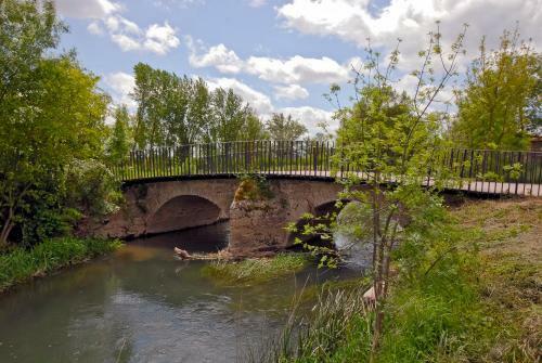 Hostal-bar Restaurante "la Fuente"