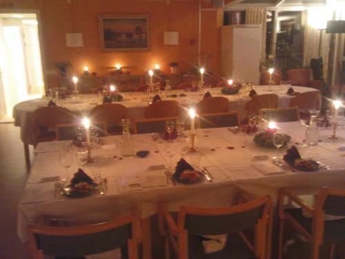 F�llingen Hotell & Cottages