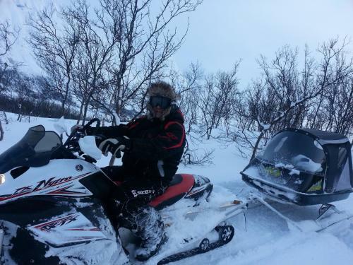 Lyngen Havfiske Og Tursenter