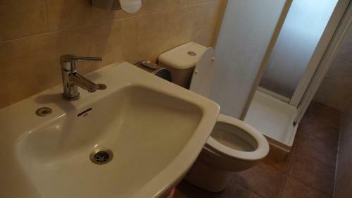 Albergue Hostal Bar Ruiz