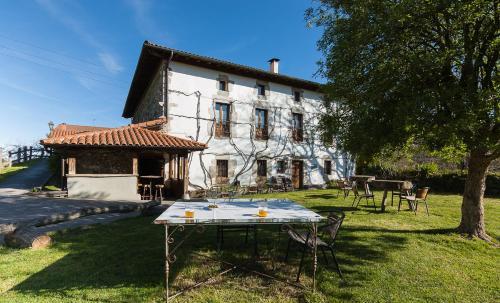 Agroturismo Casa Rural Restaurante Aranburu