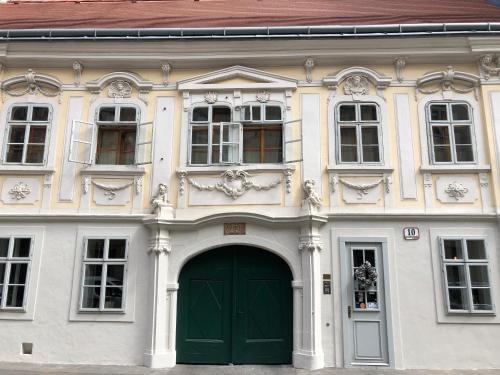 Boutique Hostel - Zum Goldenen Kegel