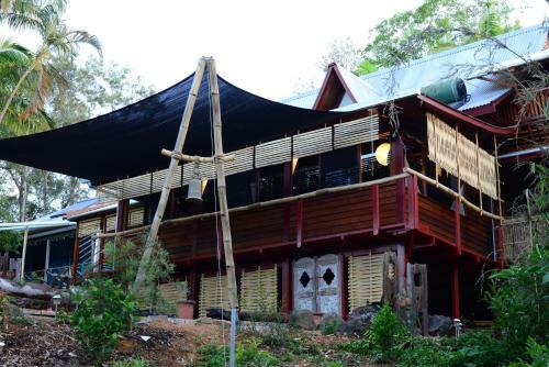 Agroturismo Bonza Bamboo Hideaway