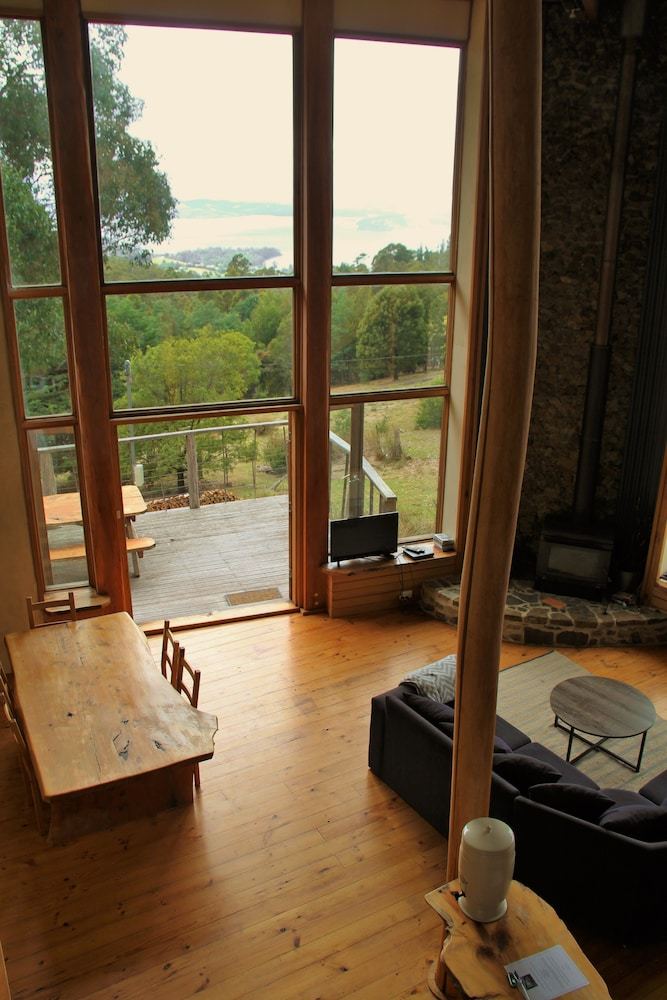 Hotel Peppermint Ridge Retreat