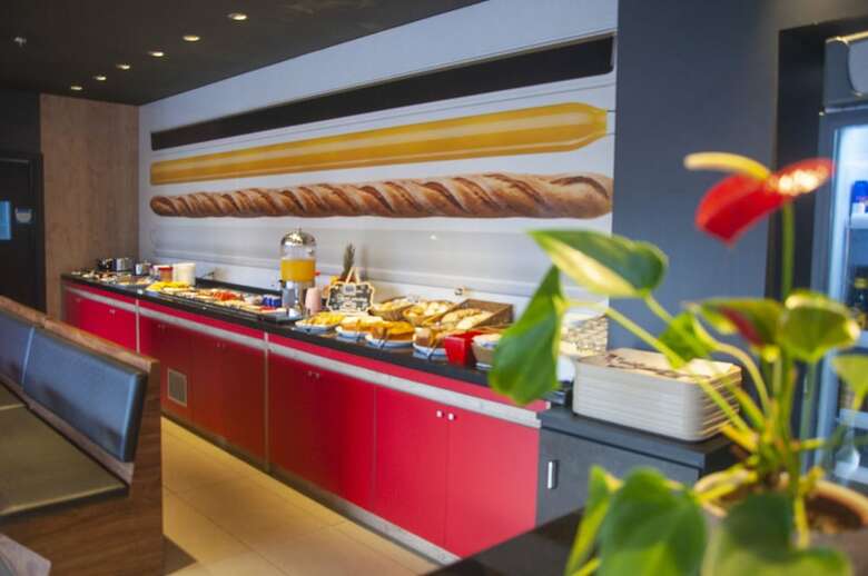 Hotel Ibis Montenegro