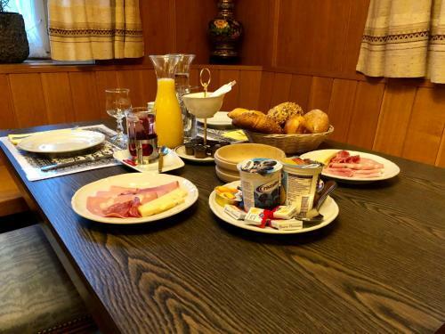Posada Gasthof Zum Roten Thurm