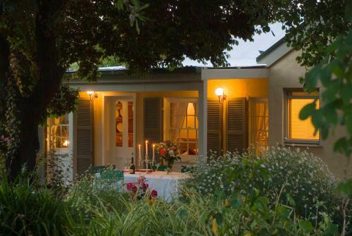 Bed & Breakfast Port Willunga Cottages