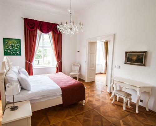 Hotel Z�mek Jesen�k Nad Odrou