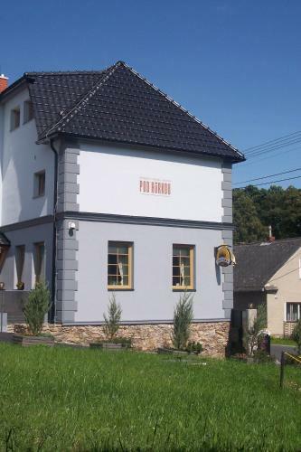 Hostal Penzion Pod H?rkou