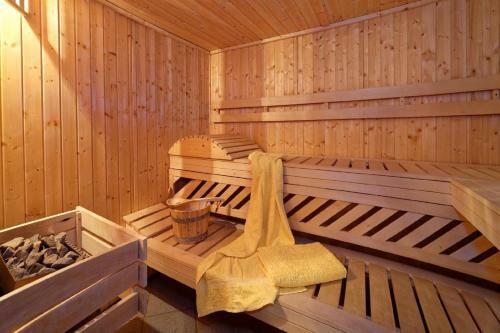 Hostal Berghof Pension Und Ferienwohnungen