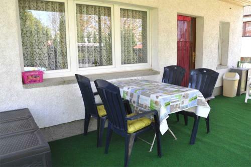Ferienhaus G_schoenfeld See 8681