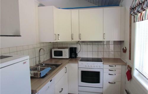 Holiday Home Kleppe Nordsj�veien