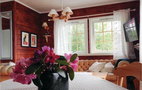 Holiday Home Hyllestad Lifjorden II