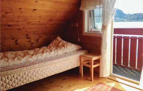 Holiday Home Hyllestad Lifjorden