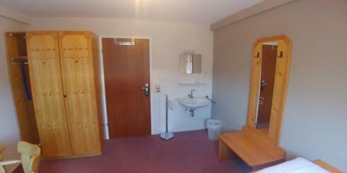 Hotel Bad Bruckhaus / Viaschweiz