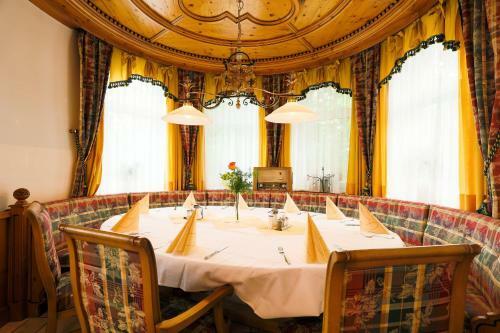 Hotel Sattelbogener Hof