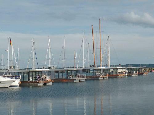 Floating 44 Boltenhagen