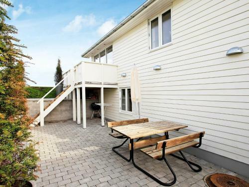 Two-bedroom Holiday Home In Otterup 8