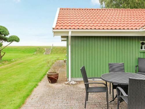 Three-bedroom Holiday Home In Otterup 6