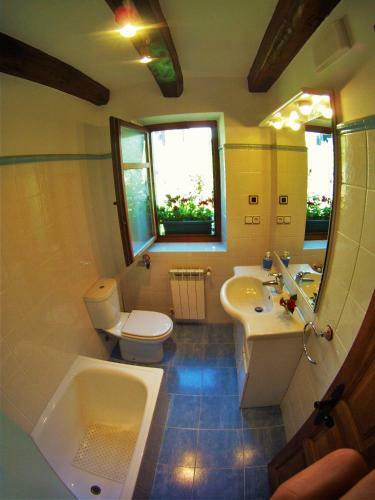 Agroturismo Viviendas Rurales El Cant�n
