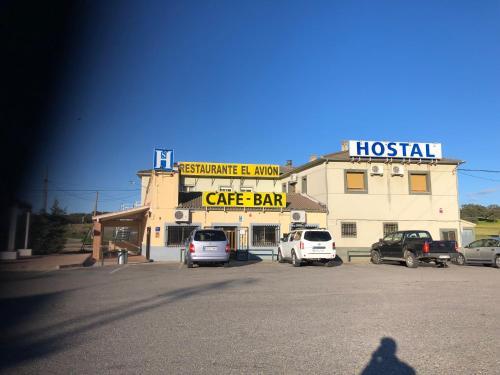Hostal Restaurante El Avion