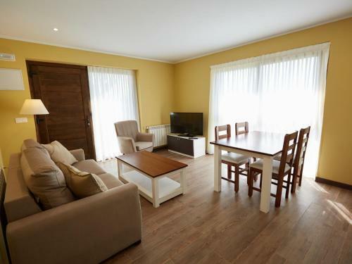 Cozy Holiday Home In Cangas De Onis With Meadow View