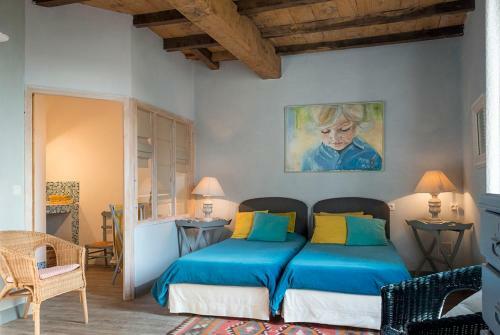 Bearnes Villa Sleeps 8 Pool Wifi