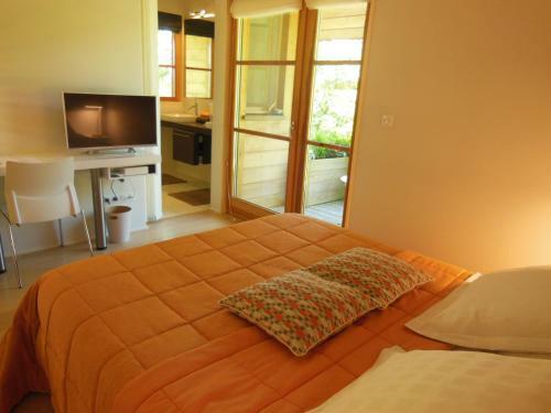 Bed & Breakfast Les Perrelles