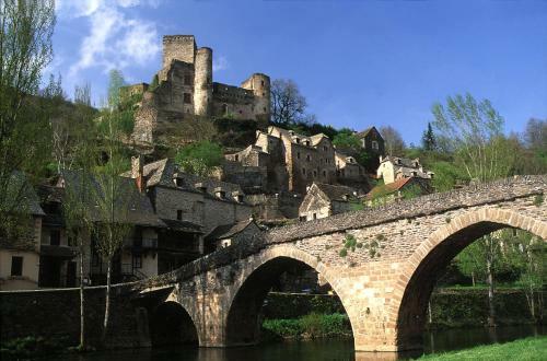 Bed & Breakfast Chambre D'h�tes Au Ch�teau De Belcastel