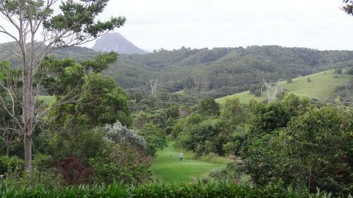 Lodge Cooroy Country Cottages