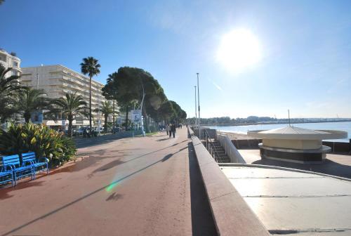 Apartamento Studio Terrasse Proche De La Croisette