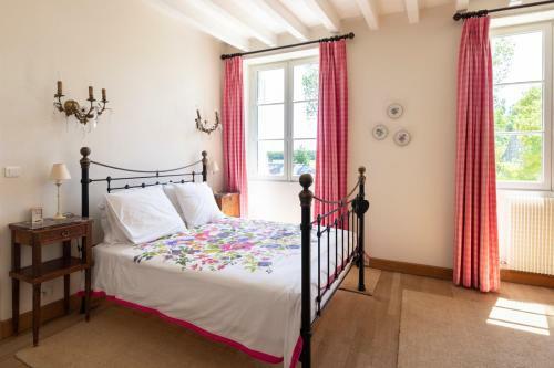 Agroturismo Chizeray Chateau Sleeps 14 Pool Wifi