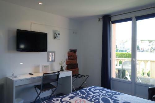 Hotel H�tel C�t� Jardin