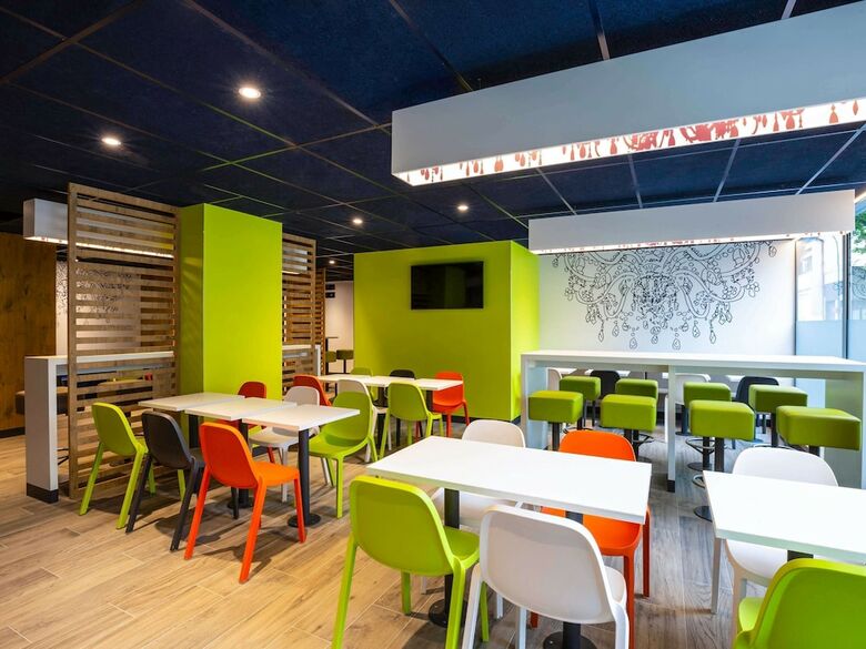 Hotel Ibis Budget Paris Clichy Mairie