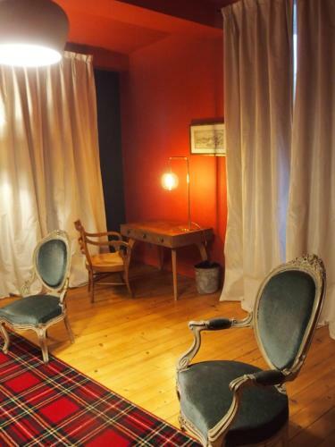 Hostal Demeure Des Monts D'or
